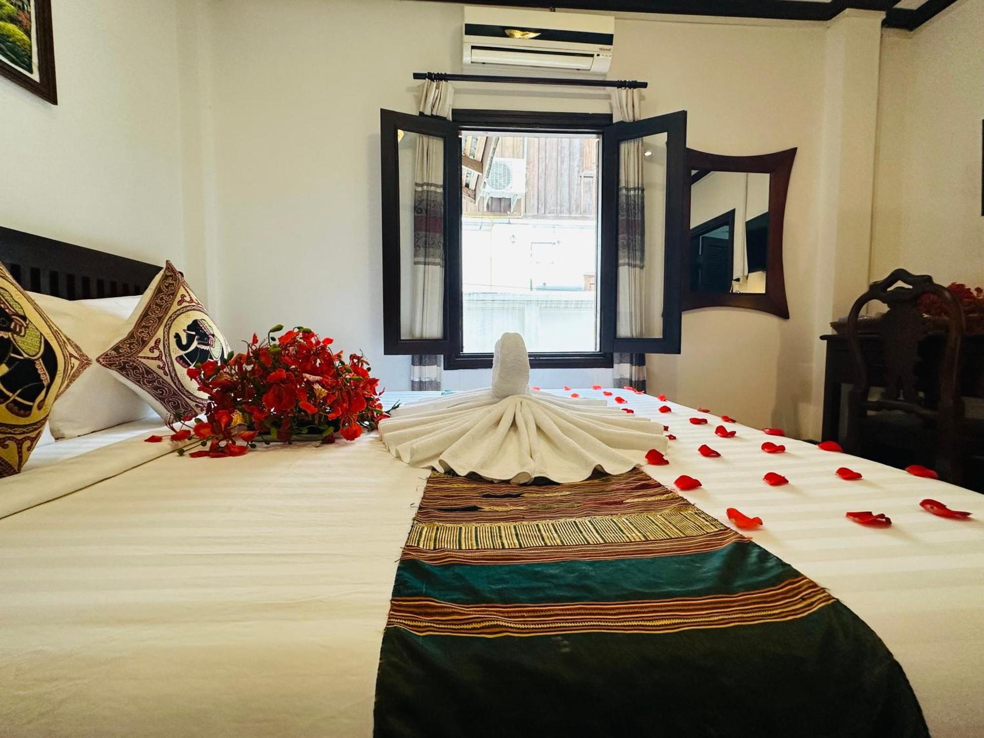 Thatsaphone Hotel Luang Prabang Esterno foto